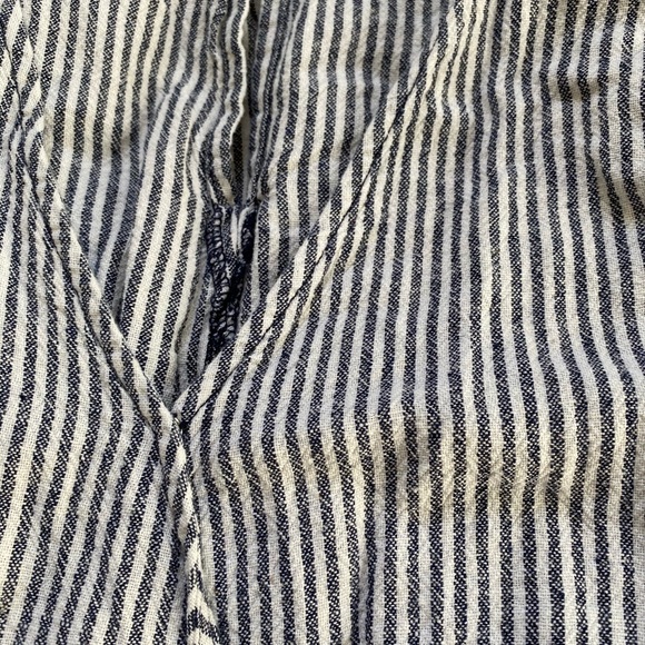 ✨Linen blend Jumpsuit✨ - Picture 3 of 4